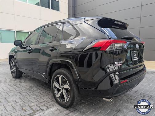 2024 Toyota RAV4 Prime SE