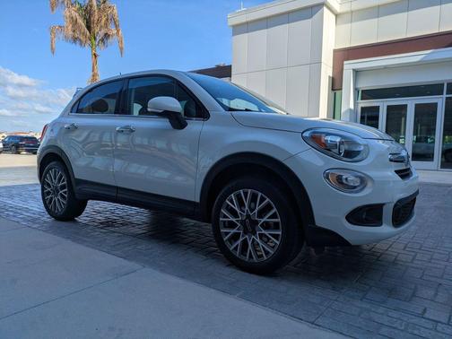 Bianco Gelato (White Clear Coat) 2018 FIAT 500X Lounge