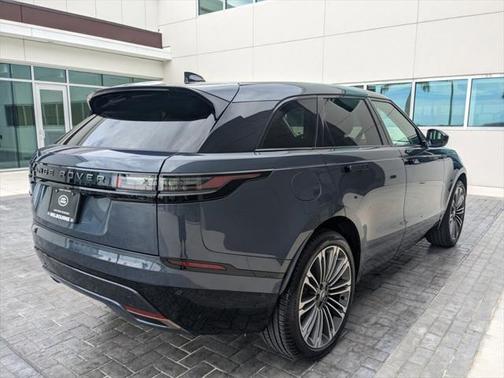 2025 Land Rover Range Rover Velar P250 SE R-Dynamic