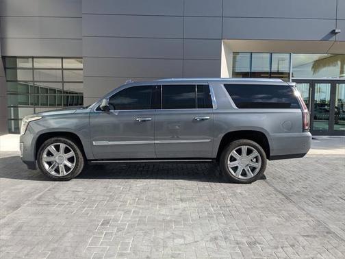 2020 Cadillac Escalade ESV Premium Luxury