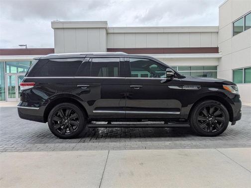 2024 Lincoln Navigator Reserve