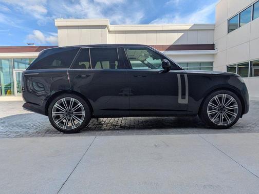 Black 2026 Land Rover Range Rover P400 SE