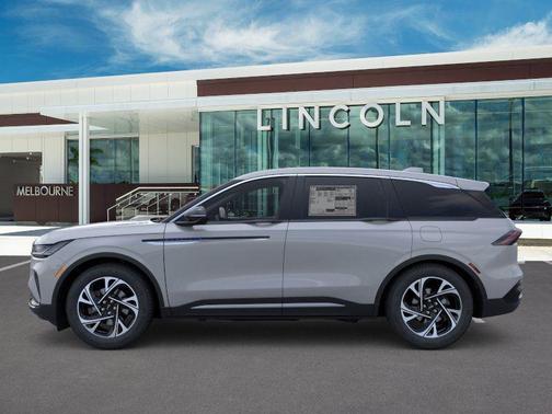 Gray Matter Metallic Clearcoat 2026 Lincoln Nautilus Premiere