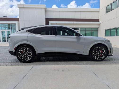 Space White Metallic 2021 Ford Mustang Mach-E GT