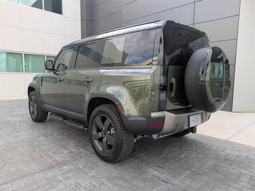 2026 Land Rover Defender S