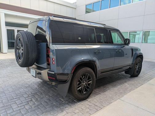 Blue Metallic 2024 Land Rover Defender 110 P400 X-Dynamic SE