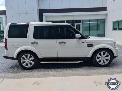 2016 Land Rover LR4 Base