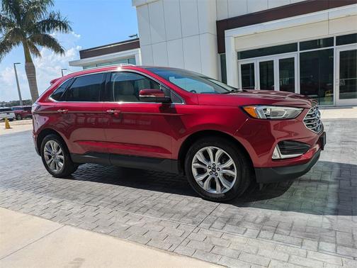2019 Ford Edge Titanium