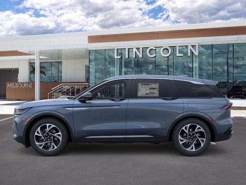 Blue Metallic 2026 Lincoln Nautilus Premiere