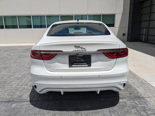2024 Jaguar XF R-Dynamic SE P250 AWD Automatic