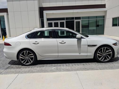 2024 Jaguar XF R-Dynamic SE P250 AWD Automatic