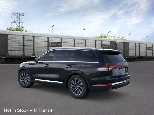 Infinite Black Metallic Clearcoat 2026 Lincoln Aviator Premiere