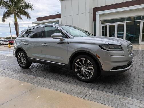 2022 Lincoln Nautilus Reserve
