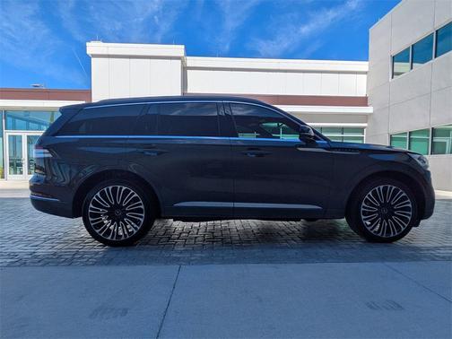 2023 Lincoln Aviator Black Label AWD