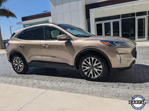 2020 Ford Escape Titanium