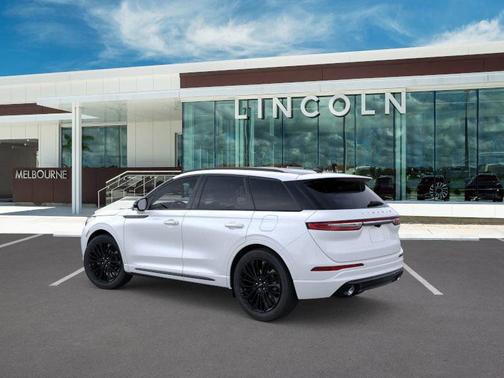 2026 Lincoln Corsair Reserve