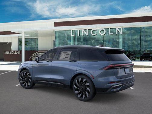 Whisper Blue Metallic Clearcoat 2026 Lincoln Nautilus Reserve