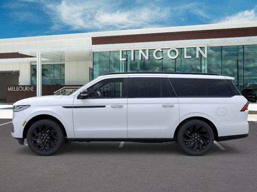 2025 Lincoln Navigator Reserve