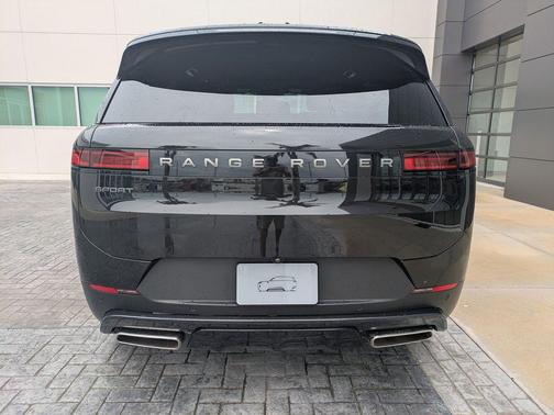 Santorini Black Metallic 2025 Land Rover Range Rover Sport P360 S