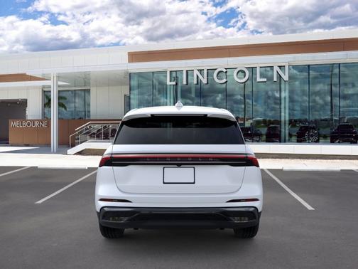 White Platinum Clearcoat Metallic 2026 Lincoln Nautilus Premiere