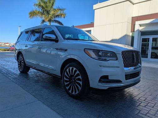 2024 Lincoln Navigator Black Label