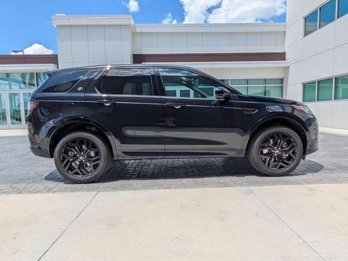 Santorini Black Metallic 2026 Land Rover Discovery Sport Landmark