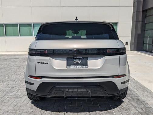 2025 Land Rover Range Rover Evoque Core S
