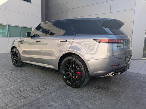 2024 Land Rover Range Rover Sport SE