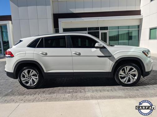 2020 Volkswagen Atlas Cross Sport 3.6L V6 SE w/Technology R-Line