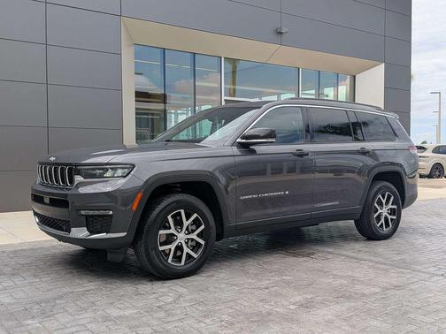 Baltic Gray Metallic Clearcoat 2024 Jeep Grand Cherokee L Limited
