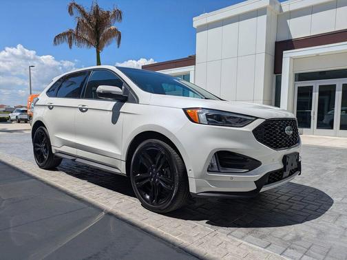 Star White Metallic Tri-Coat 2020 Ford Edge ST