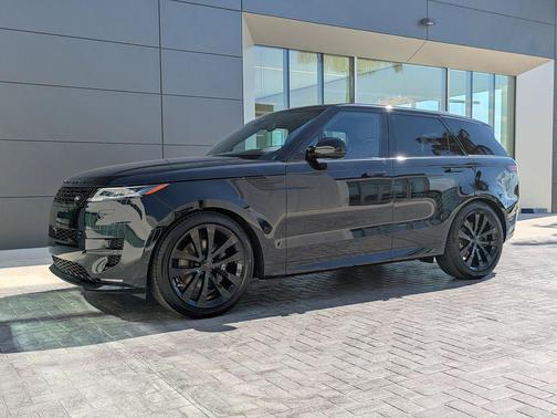 2026 Land Rover Range Rover Sport SE