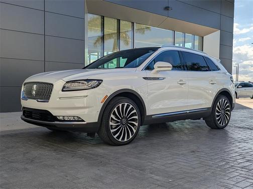 2022 Lincoln Nautilus Black Label