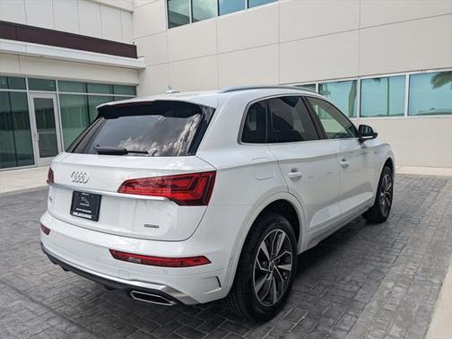 2024 Audi Q5 45 S line Prestige