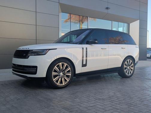 2023 Land Rover Range Rover P400 SE
