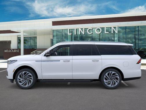 White 2026 Lincoln Navigator Premiere