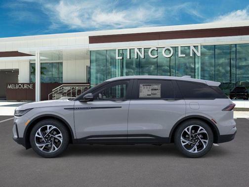 Gray Matter Metallic Clearcoat 2026 Lincoln Nautilus Premiere