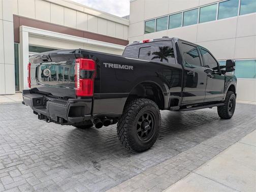 2025 Ford F-250 Lariat