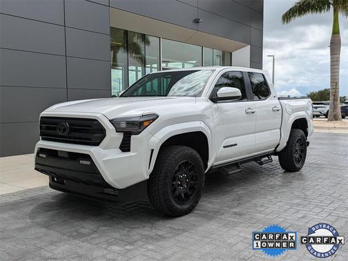 2025 Toyota Tacoma SR5
