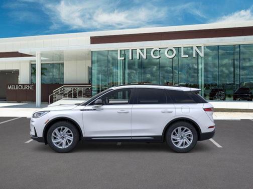 2026 Lincoln Corsair Premiere