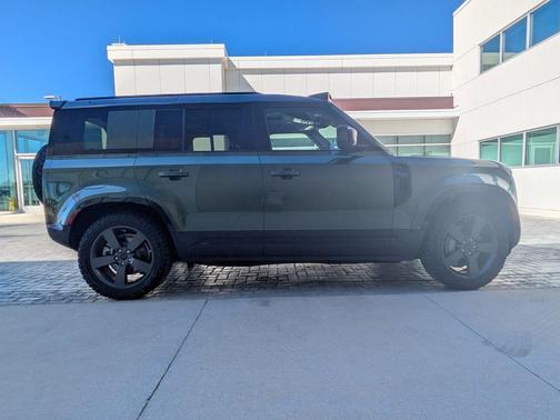 Woolstone Green Metallic 2026 Land Rover Defender P400 X-Dynamic SE