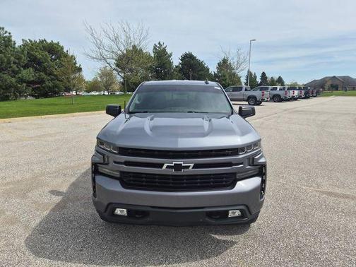 Satin Steel Metallic 2019 Chevrolet Silverado 1500 RST