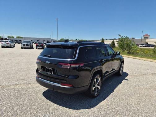 Diamond Black 2023 Jeep Grand Cherokee L Limited