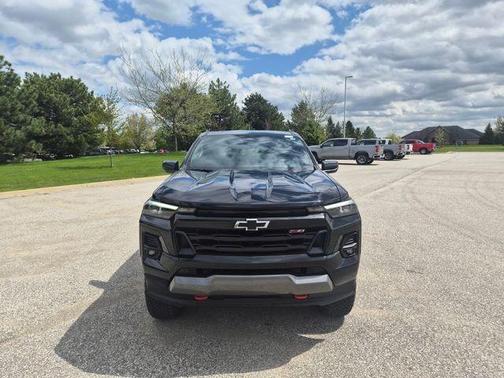 Black 2023 Chevrolet Colorado Z71