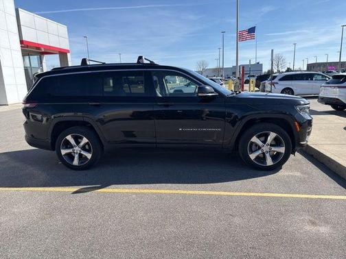Diamond Black 2021 Jeep Grand Cherokee L Limited
