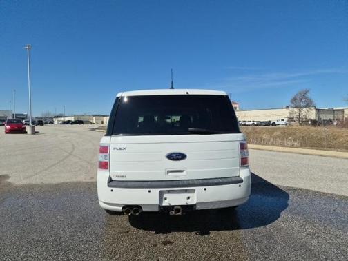 2010 Ford Flex SE