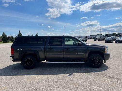 Black 2010 Chevrolet Silverado 1500 LT
