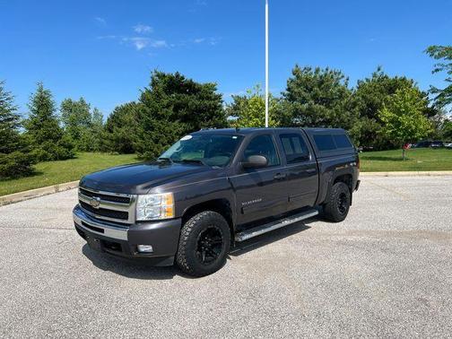 Black 2010 Chevrolet Silverado 1500 LT