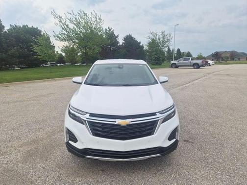 Summit White 2024 Chevrolet Equinox LT