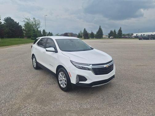 Summit White 2024 Chevrolet Equinox LT